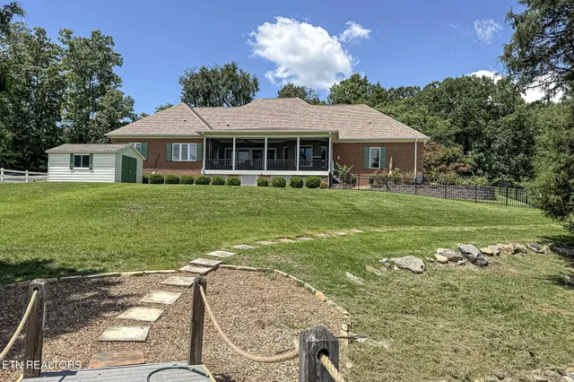 $1,250,000 | 137 East Shore Drive, Rockwood, TN 37854