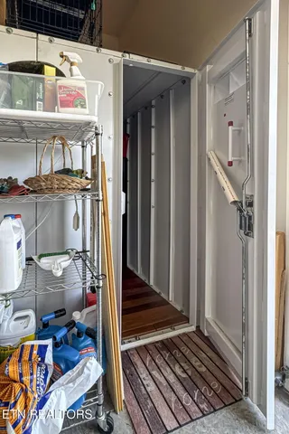 $1,250,000 | 137 East Shore Drive, Rockwood, TN 37854