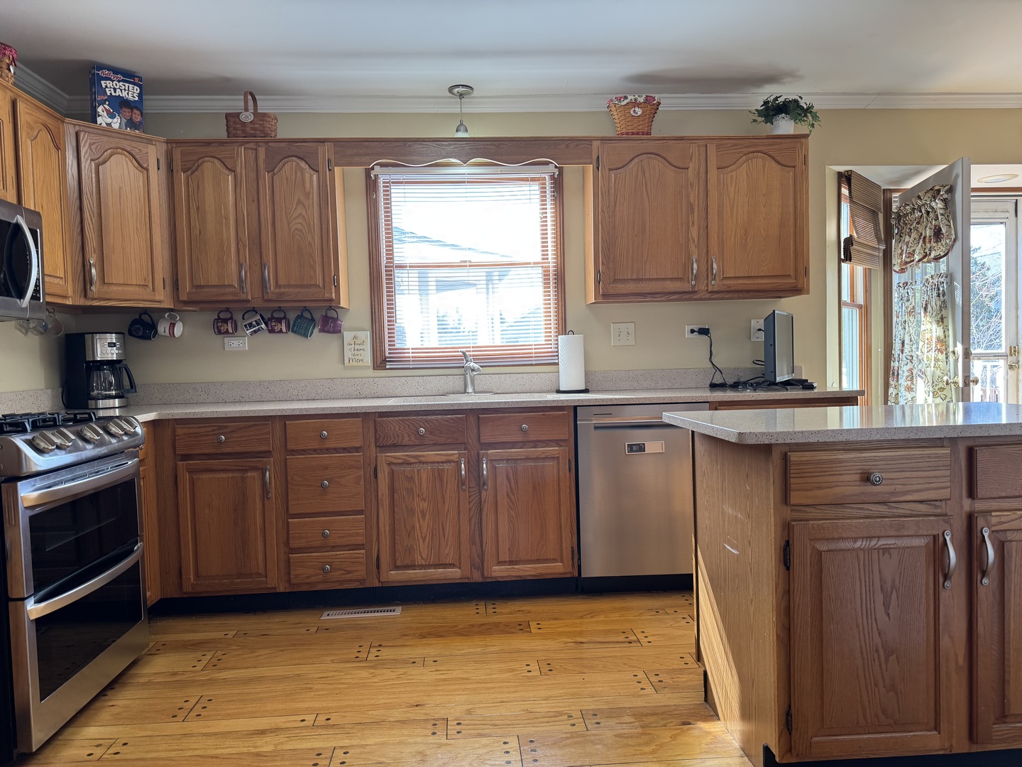 530 Cypress Bridge Road Lake Zurich, IL 60047 - Photo 8 of 23