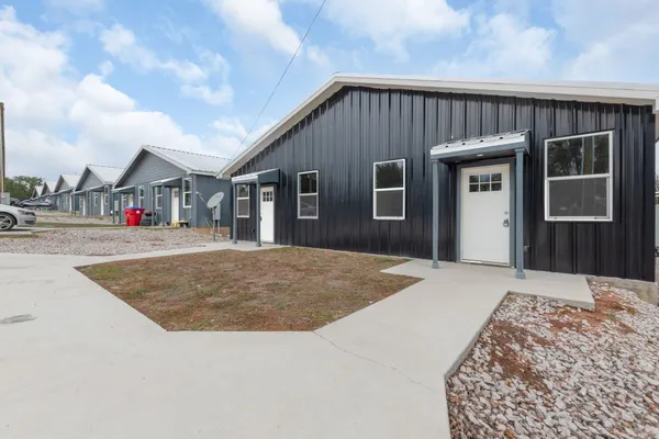 $220,000 | 870 Waco Street, Kingsland, TX 78639