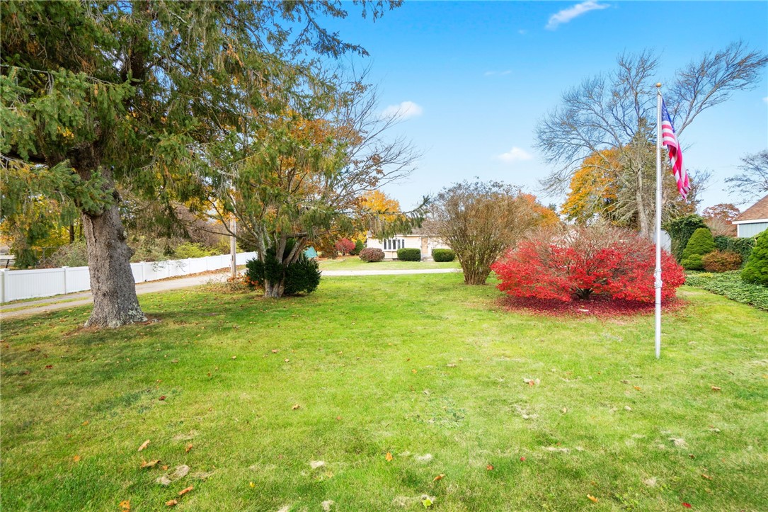 4089 Old Post Road Charlestown, RI 02813 - Photo 2 of 39
