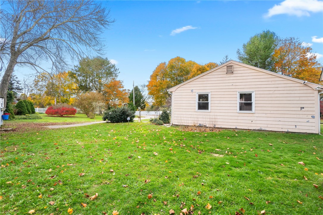 4089 Old Post Road Charlestown, RI 02813 - Photo 25 of 39