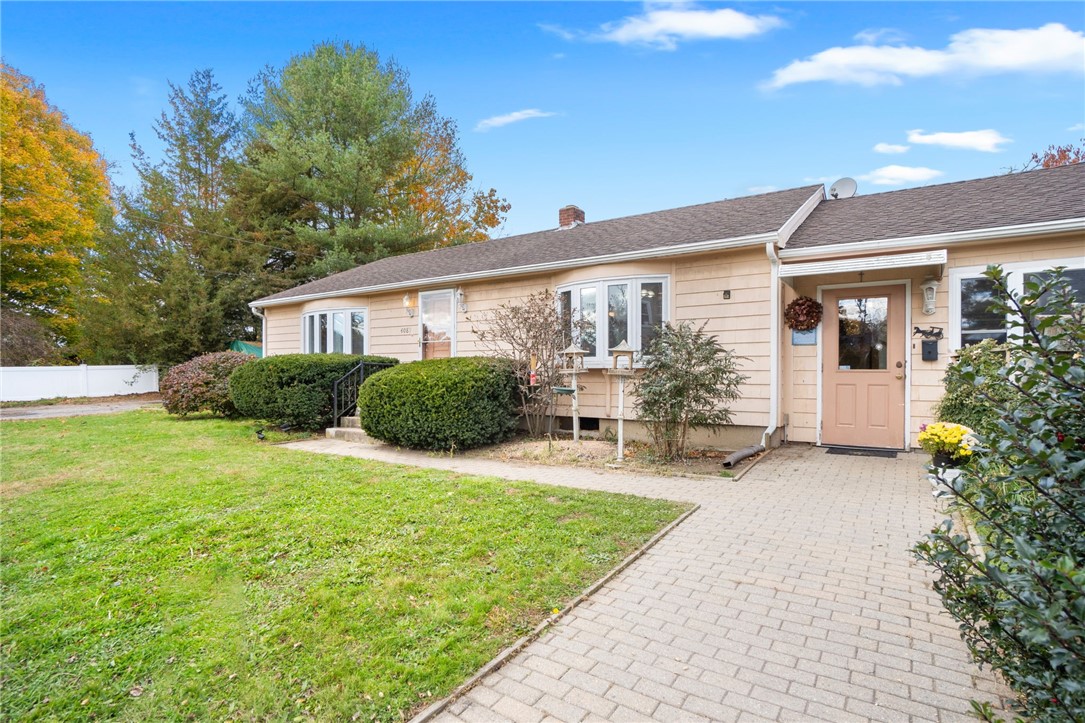 4089 Old Post Road Charlestown, RI 02813 - Photo 4 of 39