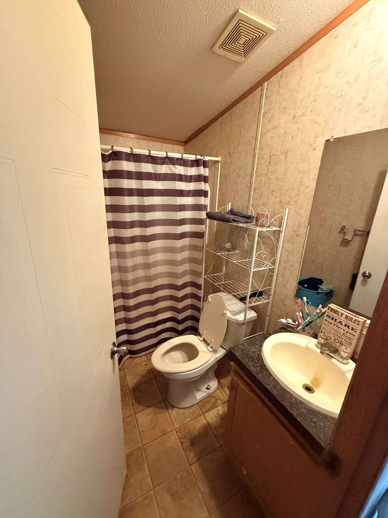 28145 Whites Neck Road Parksley, VA 23421 - Photo 3 of 14