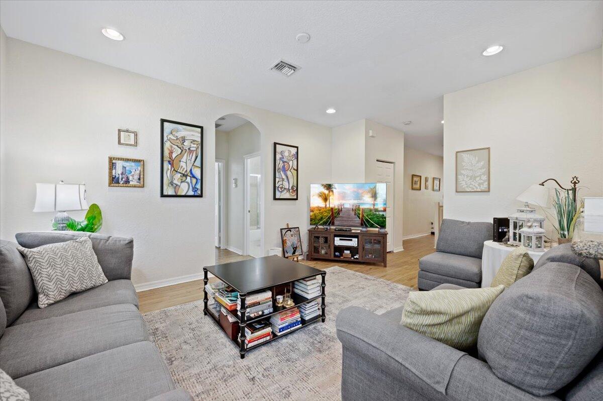 135 Seagrape Drive, Unit 202 Jupiter, FL 33458 - Photo 4 of 25 Living