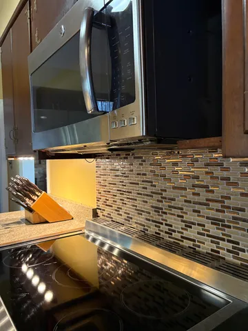 $499,000 | 822 Center Street, Lyndon, VT 05851