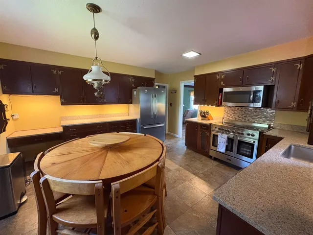 $499,000 | 822 Center Street, Lyndon, VT 05851