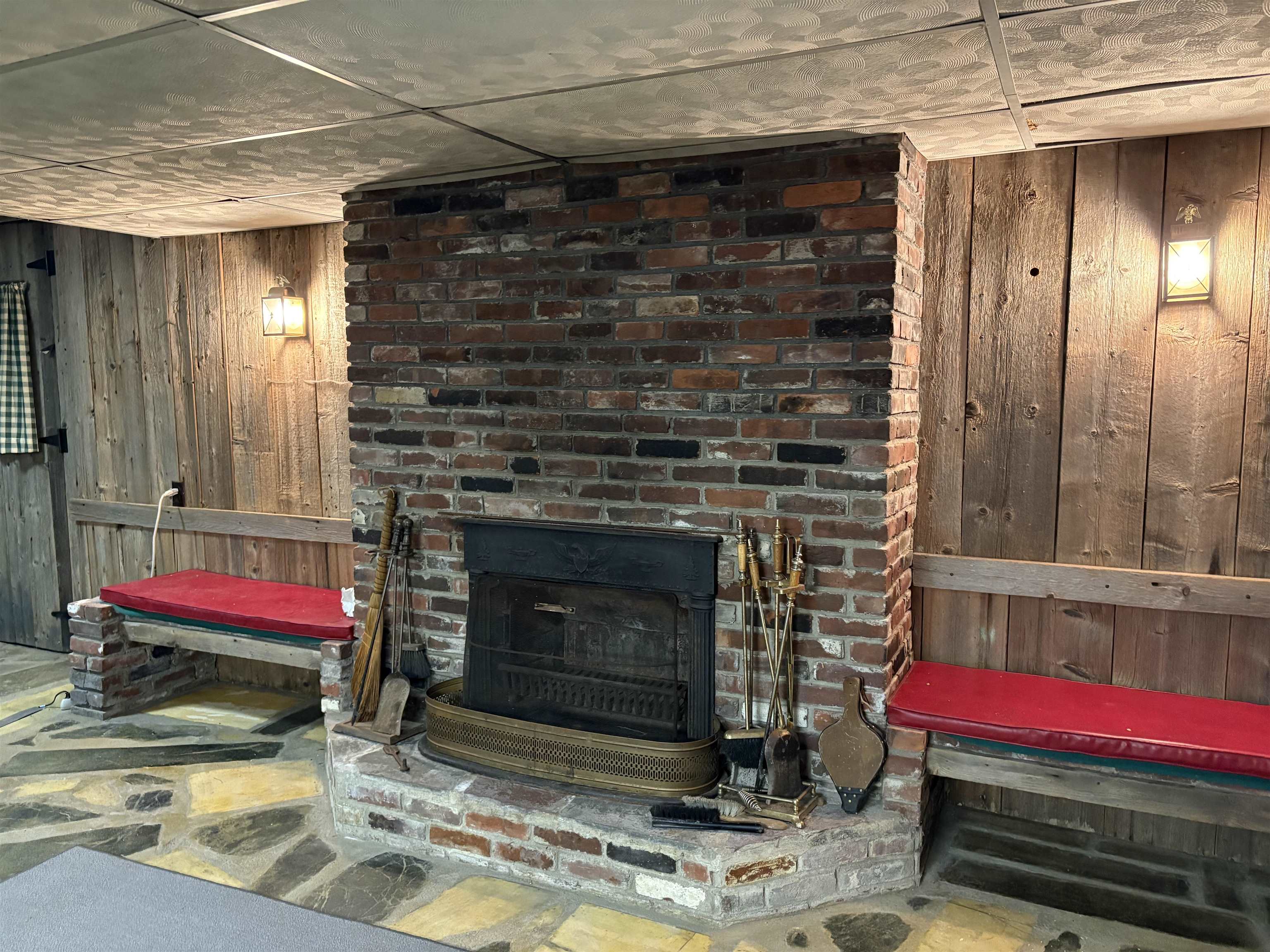 822 Center Street Lyndon, VT 05851 - Photo 18 of 42