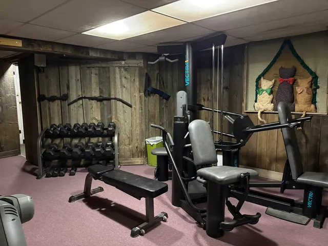 $499,000 | 822 Center Street, Lyndon, VT 05851