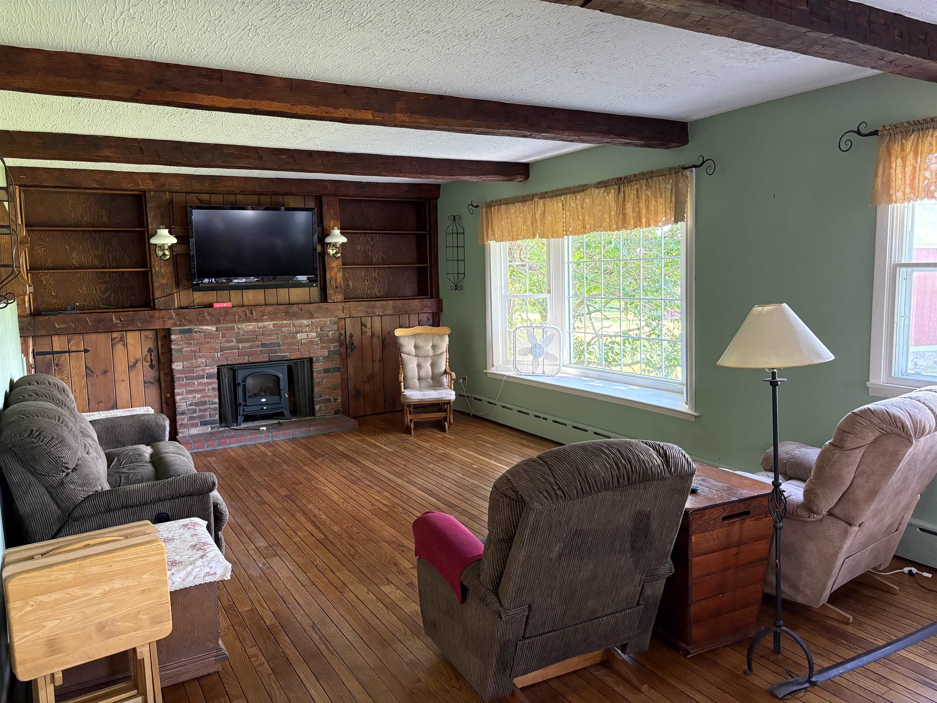 822 Center Street Lyndon, VT 05851 - Photo 7 of 42