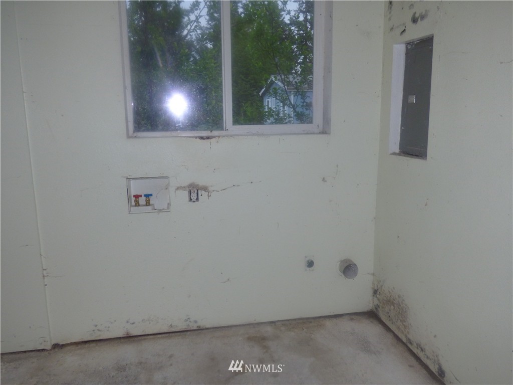 9911 178th Way Southwest Rochester, WA 98579 - Photo 21 of 24
