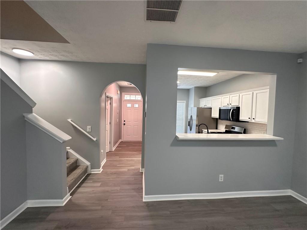 2025 Austin Park Circle Decatur, GA 30032 - Photo 5 of 32