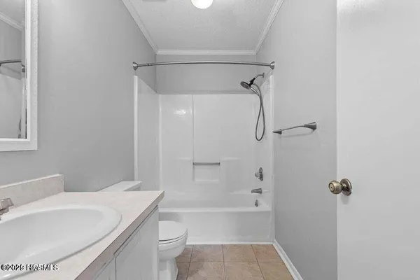 $1,400 | 2 Port W Court, Unit C, Swansboro, NC 28584