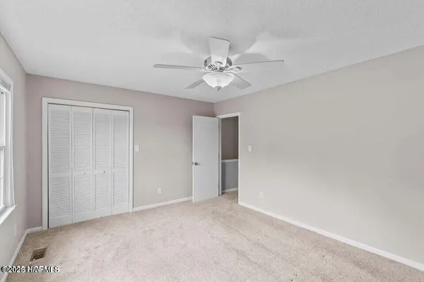 $1,400 | 2 Port W Court, Unit C, Swansboro, NC 28584