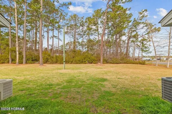 $1,400 | 2 Port W Court, Unit C, Swansboro, NC 28584