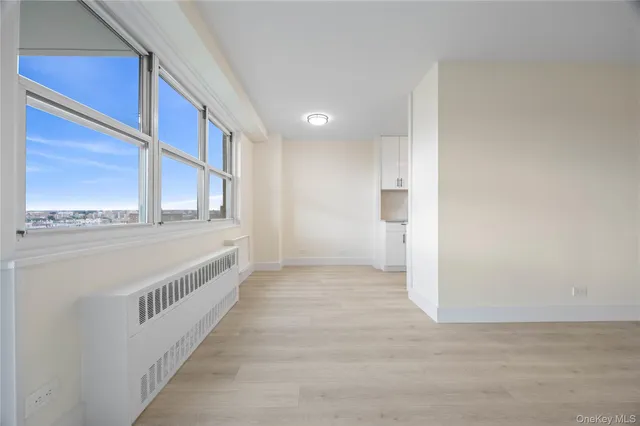 $285,000 | 825 Morrison Avenue, Unit 5A | Soundview