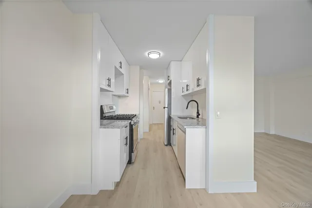 $285,000 | 825 Morrison Avenue, Unit 5A | Soundview