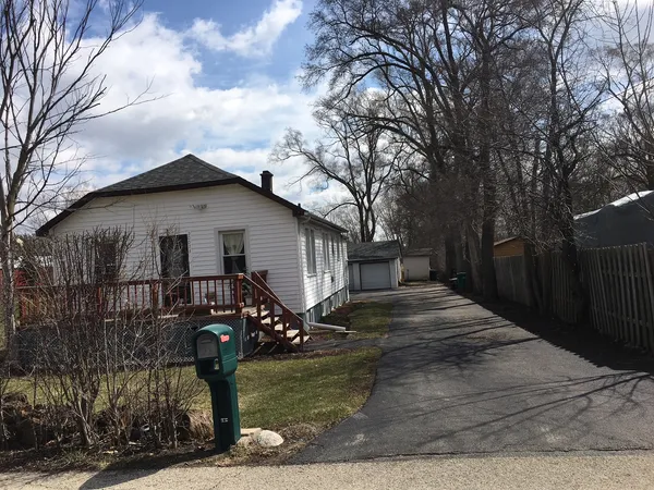 $759,000 | 20073 North Hazelcrest Road, Palatine, IL 60074