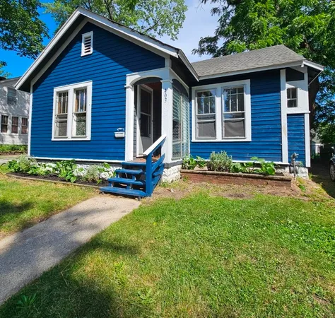 $92,500 | 403 Pennsylvania Avenue, Dowagiac, MI 49047