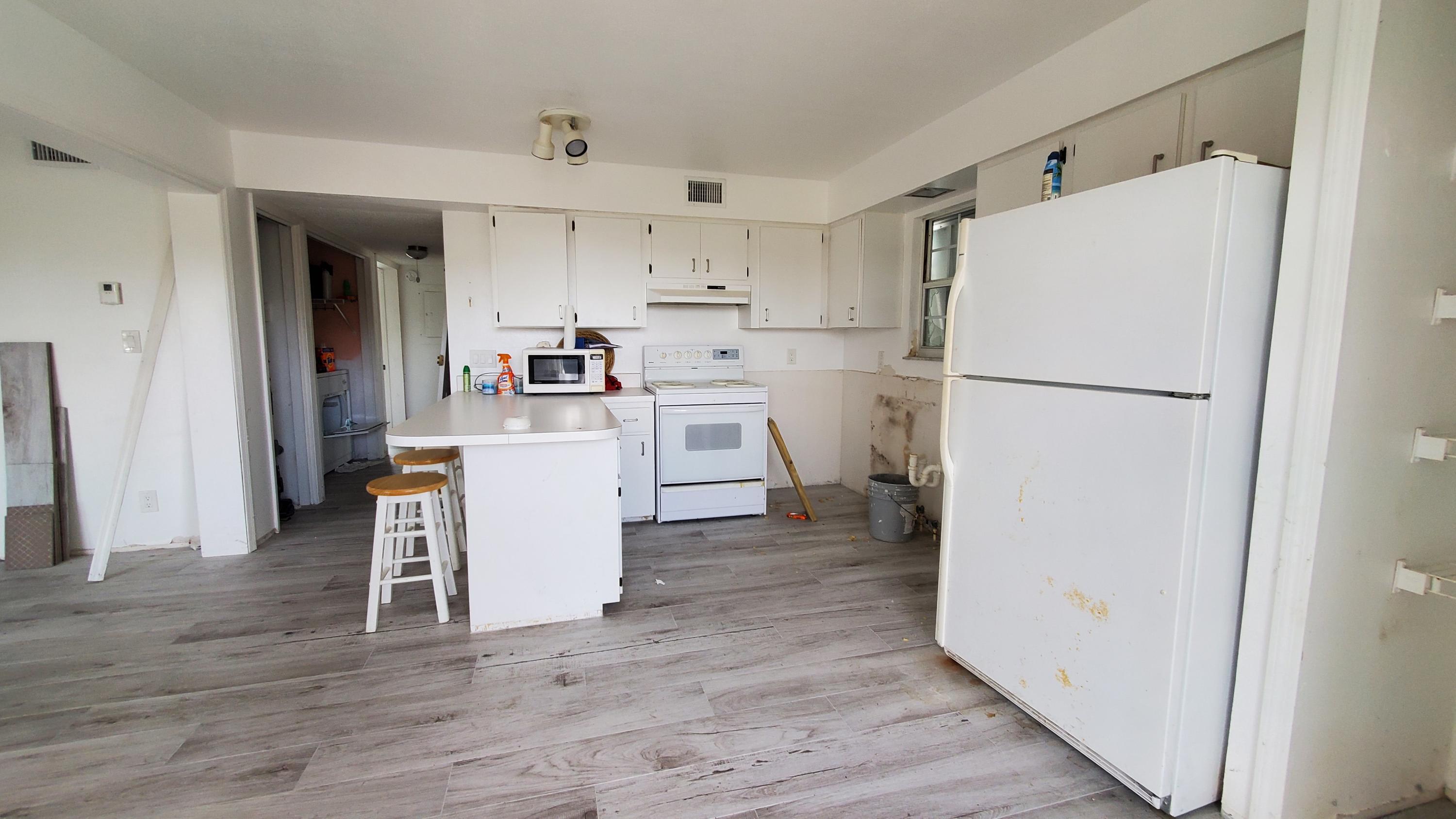 66 Mutiny Place Key Largo, FL 33037 - Photo 10 of 29 Kitchen
