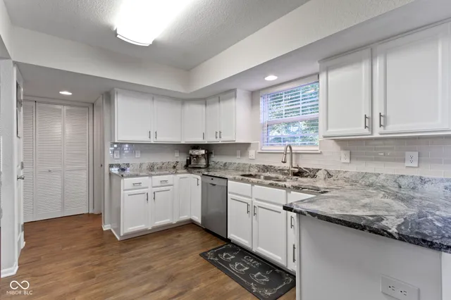 $389,000 | 6055 Woodmill Drive, Fishers, IN 46038