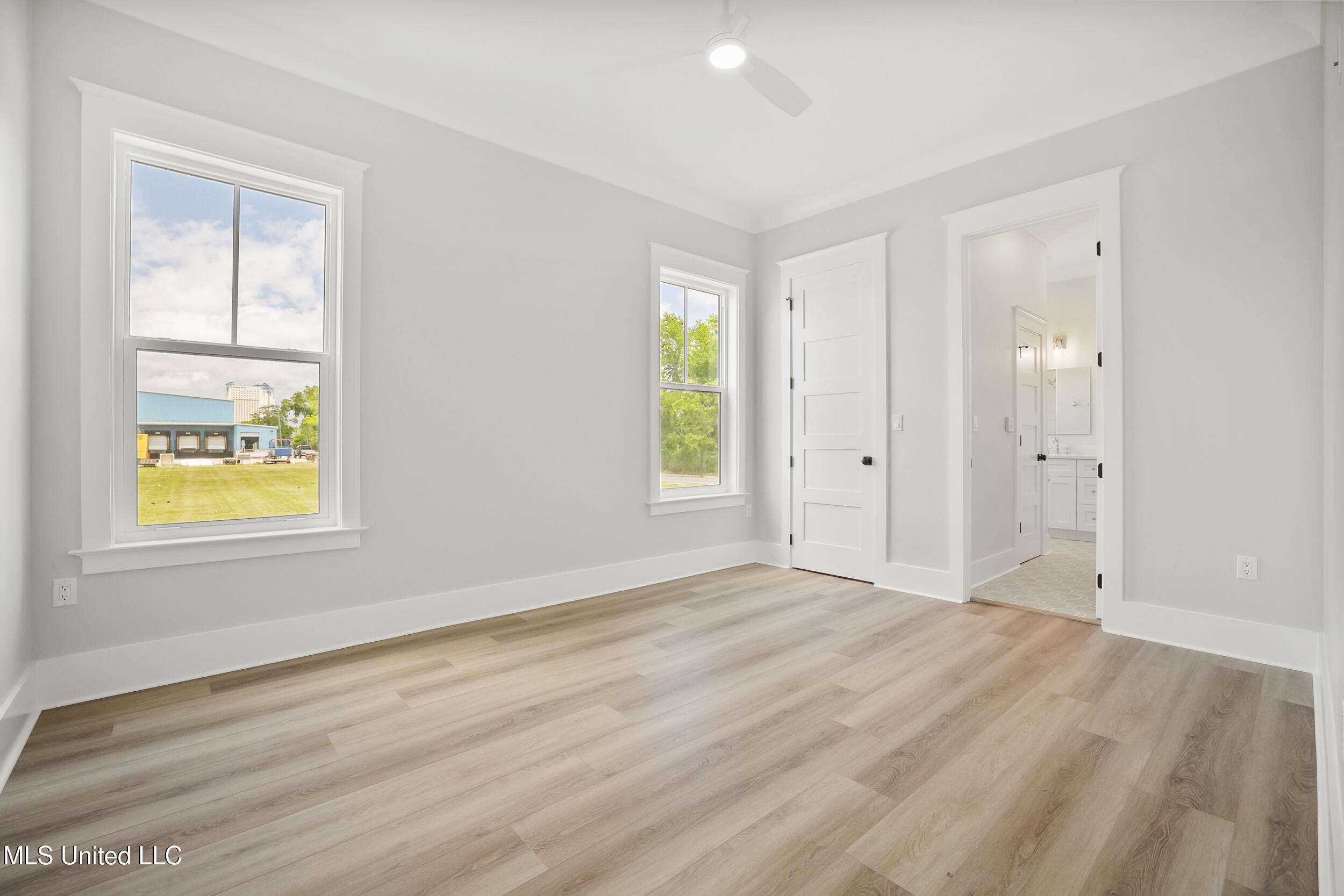 254 Caillavet Street Biloxi, MS 39530 - Photo 19 of 42 PRIMARY BEDROOM