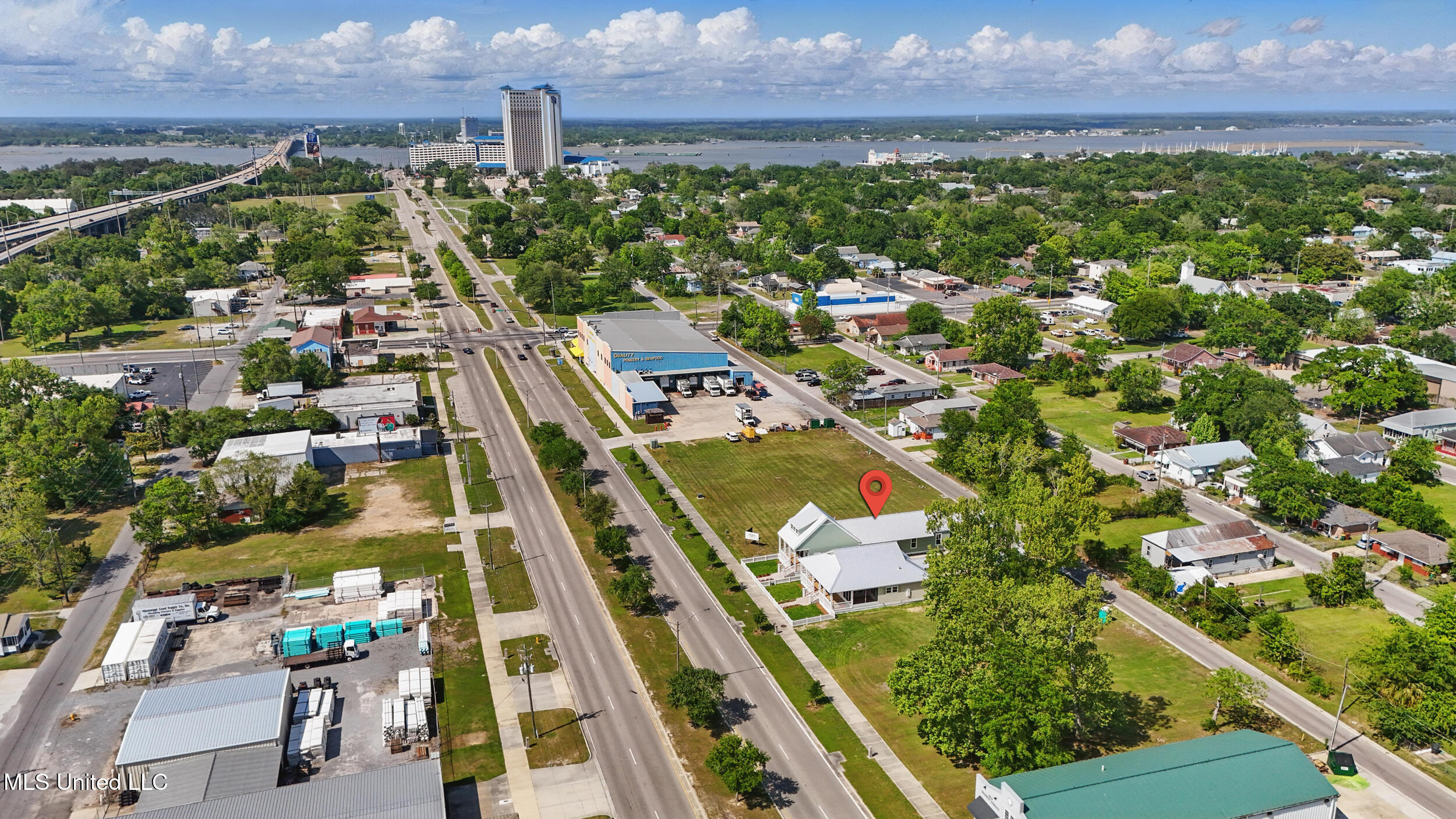 254 Caillavet Street Biloxi, MS 39530 - Photo 38 of 42 ARIAL OF AREA LOOKING SOUTH