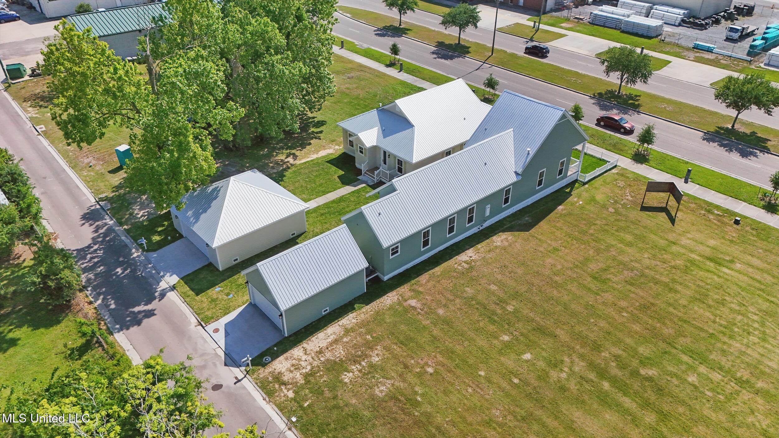 254 Caillavet Street Biloxi, MS 39530 - Photo 39 of 44 ARIAL HOME