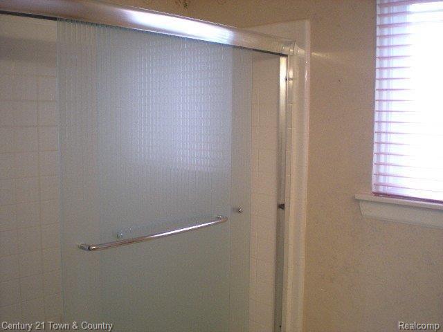 8140 Busko Court Warren, MI 48093 - Photo 15 of 20 DSCN7719.JPG