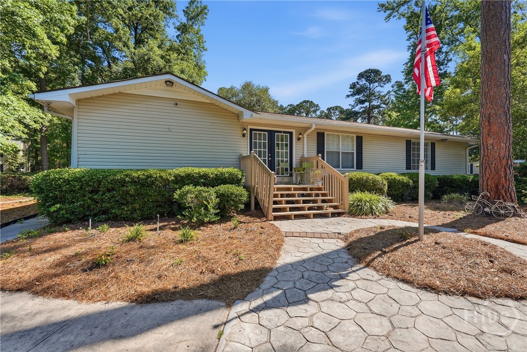 401 North Cromwell Road, Unit D2 Savannah, GA 31410 - Photo 18 of 21