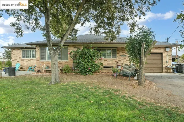 $1,185,000 | 1790 Green Acres Lane, Brentwood, CA 94513