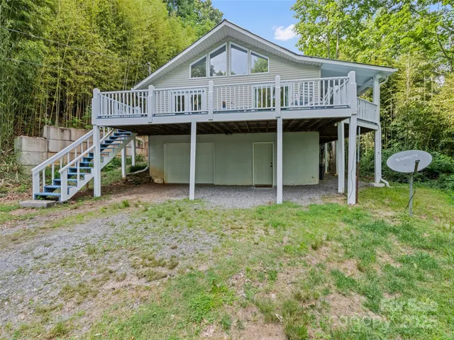 $319,900 | 848 Eagles Ridge Road, Sylva, NC 28779