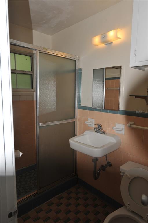1410 Northwest 7th Road Gainesville, FL 32603 - Photo 18 of 35