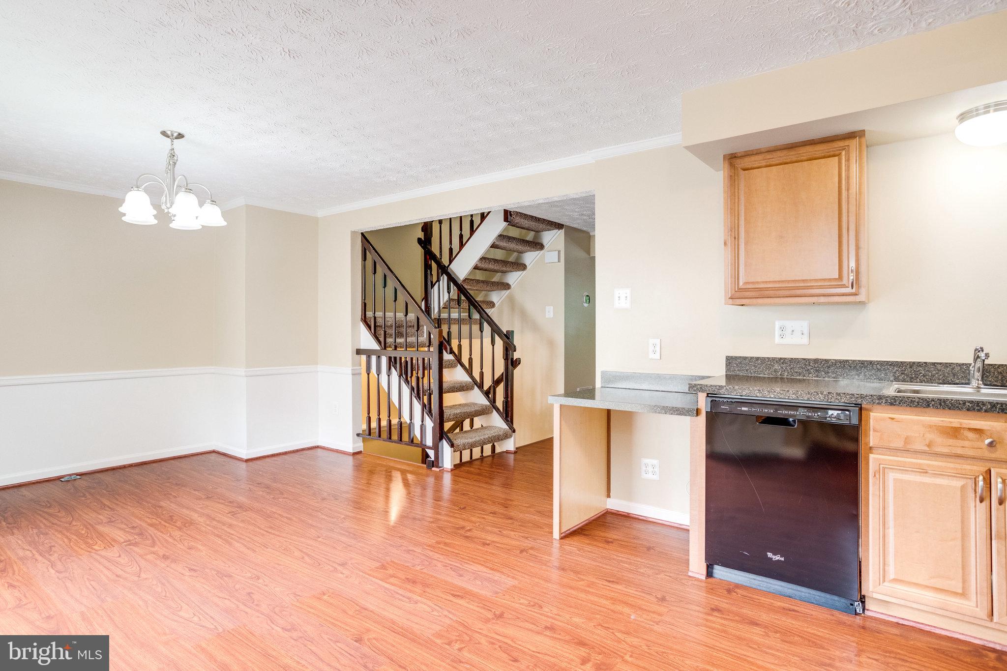 9012 Golden Leaf Court Springfield, VA 22153 - Photo 19 of 45