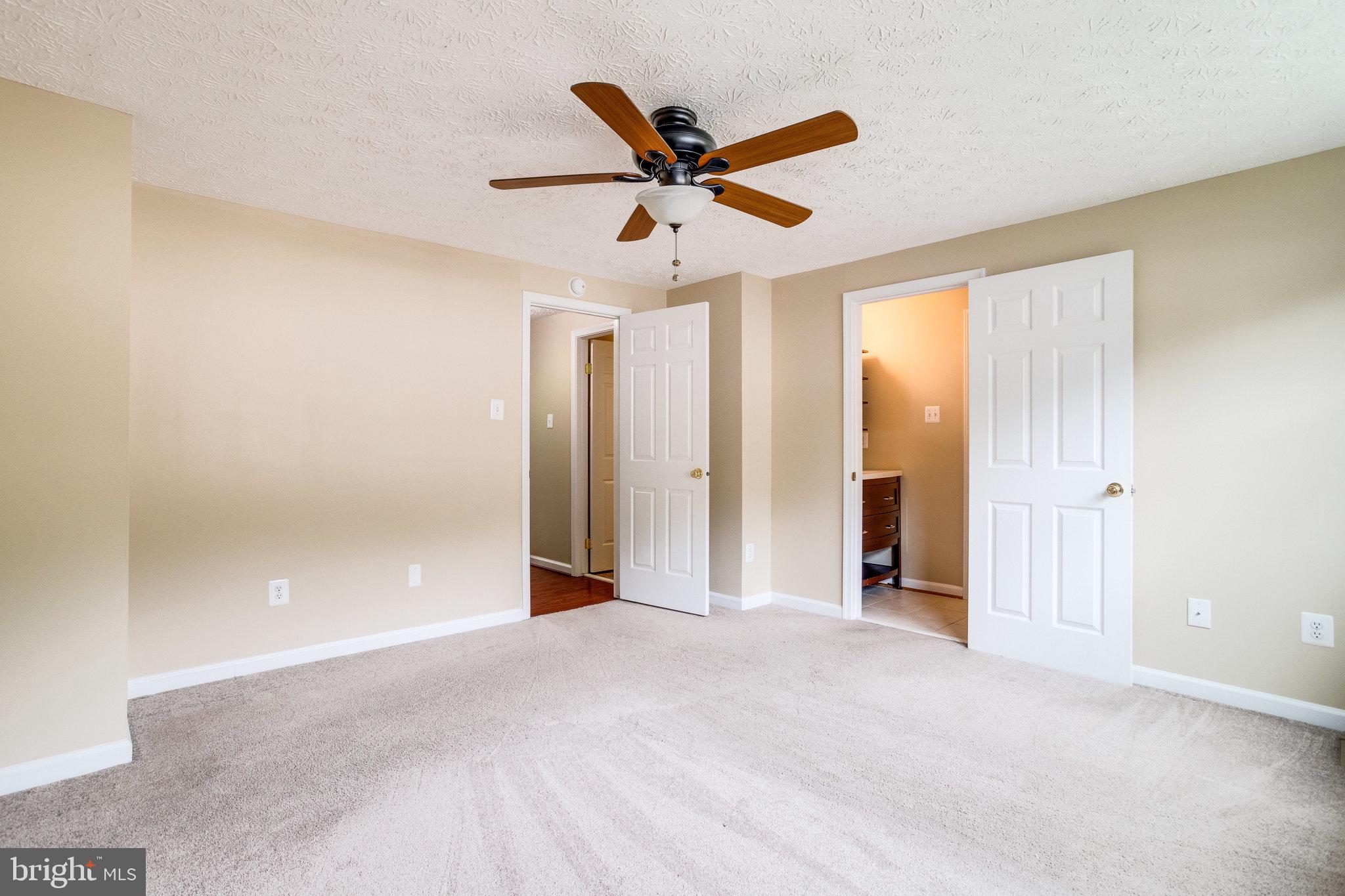 9012 Golden Leaf Court Springfield, VA 22153 - Photo 25 of 45