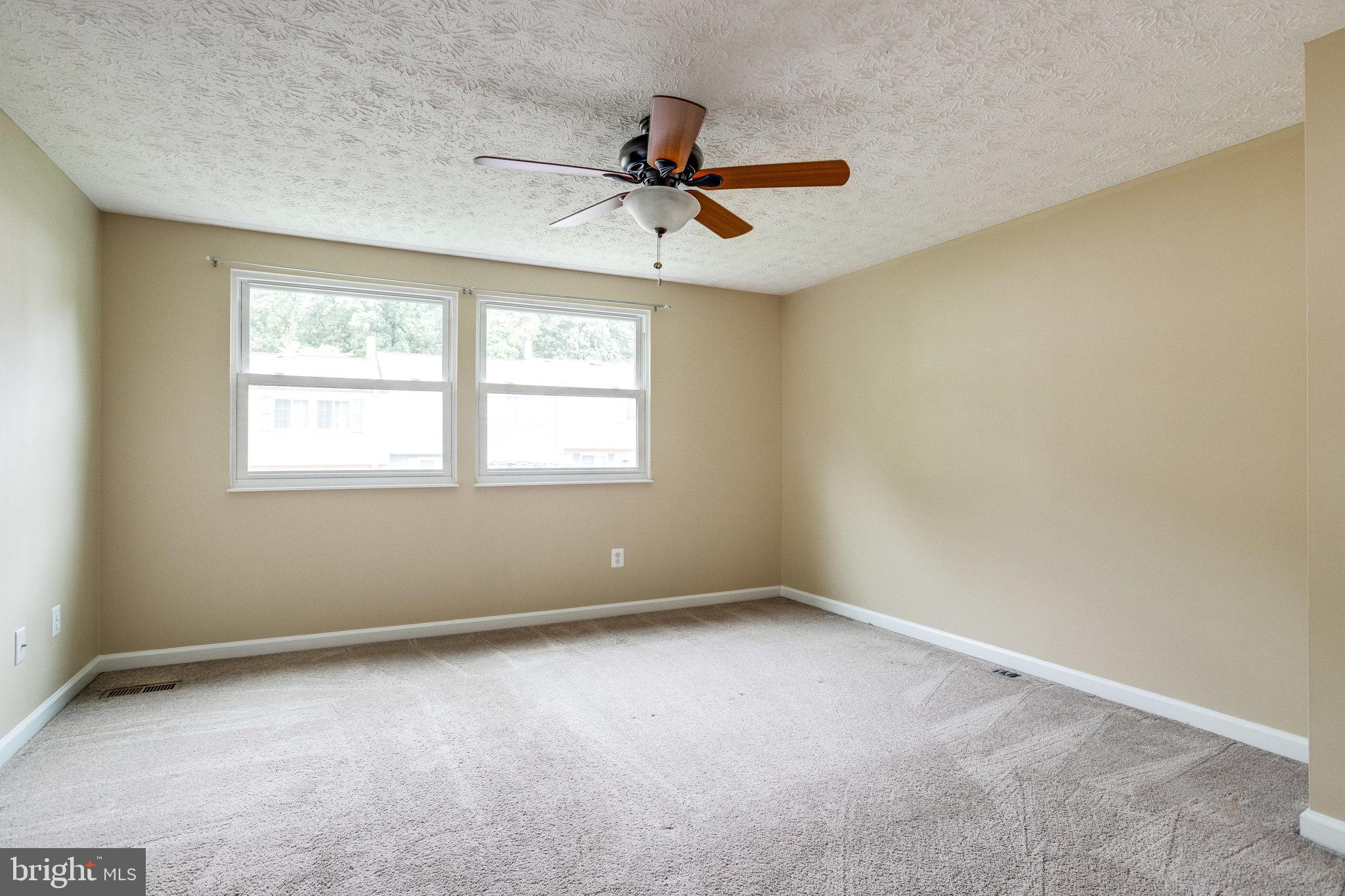 9012 Golden Leaf Court Springfield, VA 22153 - Photo 27 of 45