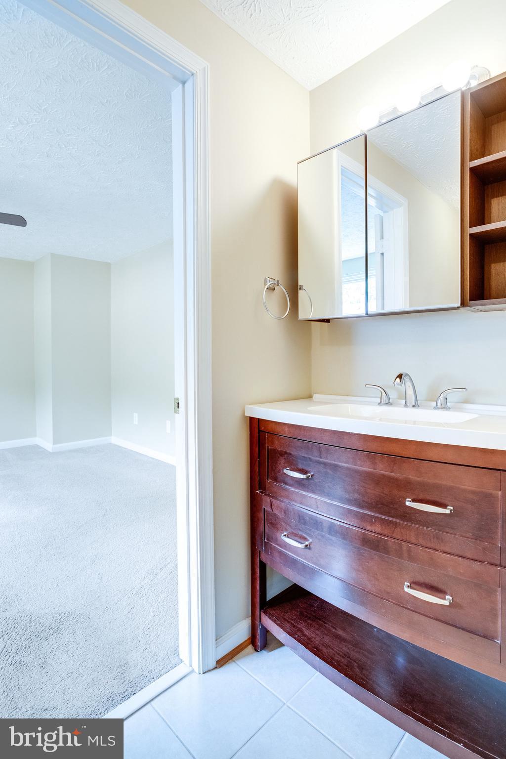 9012 Golden Leaf Court Springfield, VA 22153 - Photo 29 of 45