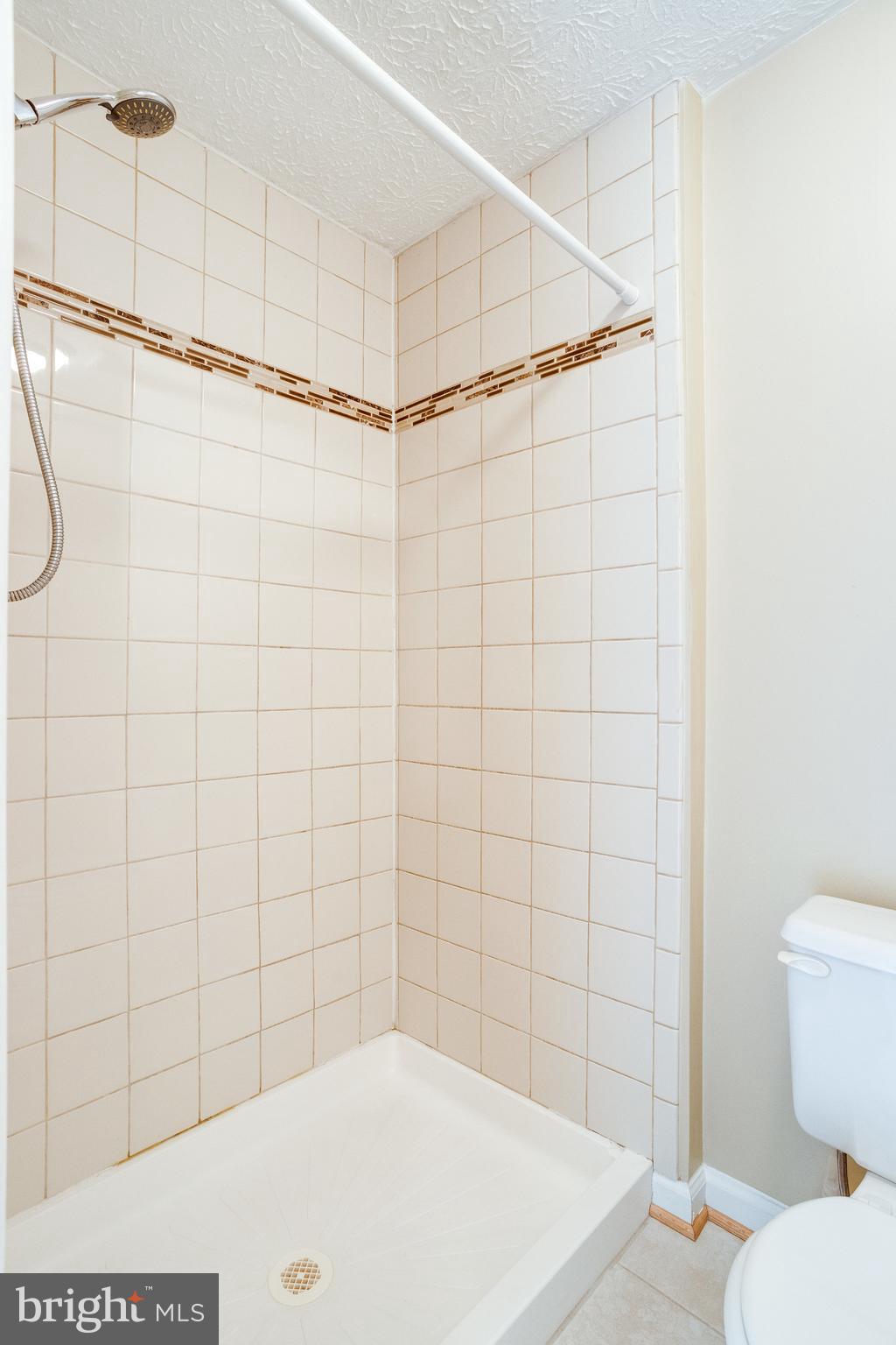 9012 Golden Leaf Court Springfield, VA 22153 - Photo 38 of 45