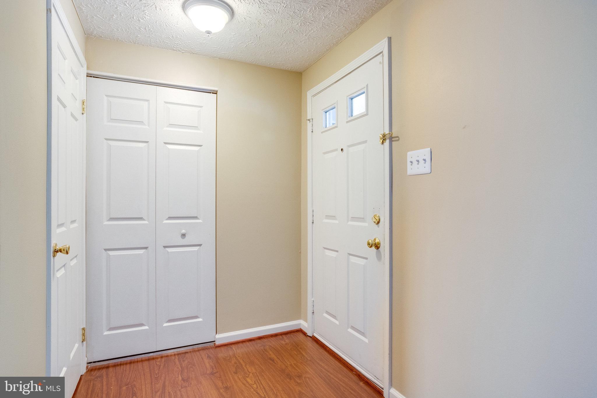 9012 Golden Leaf Court Springfield, VA 22153 - Photo 4 of 45