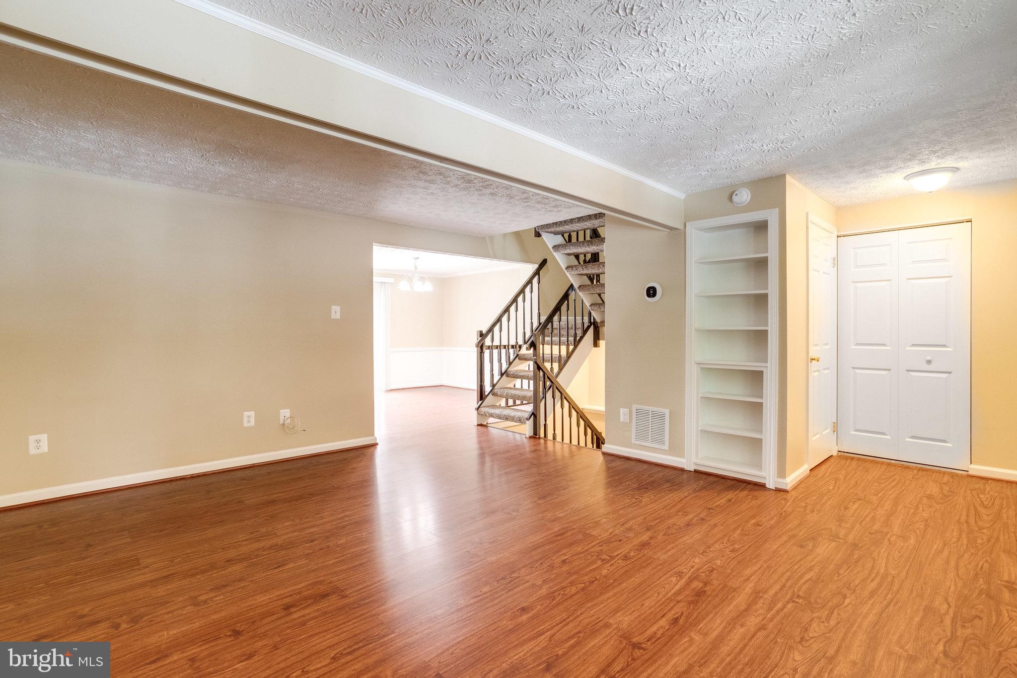 9012 Golden Leaf Court Springfield, VA 22153 - Photo 5 of 45