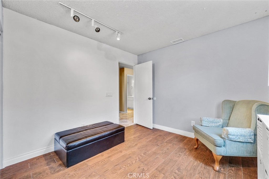 3415 Siskiyou Circle Riverside, CA 92503 - Photo 21 of 41