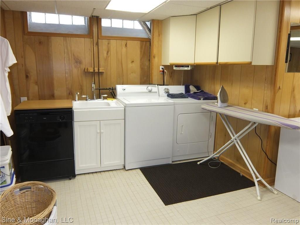 886 Lincoln Road Grosse Pointe, MI 48230 - Photo 28 of 36 DSCF1719.JPG