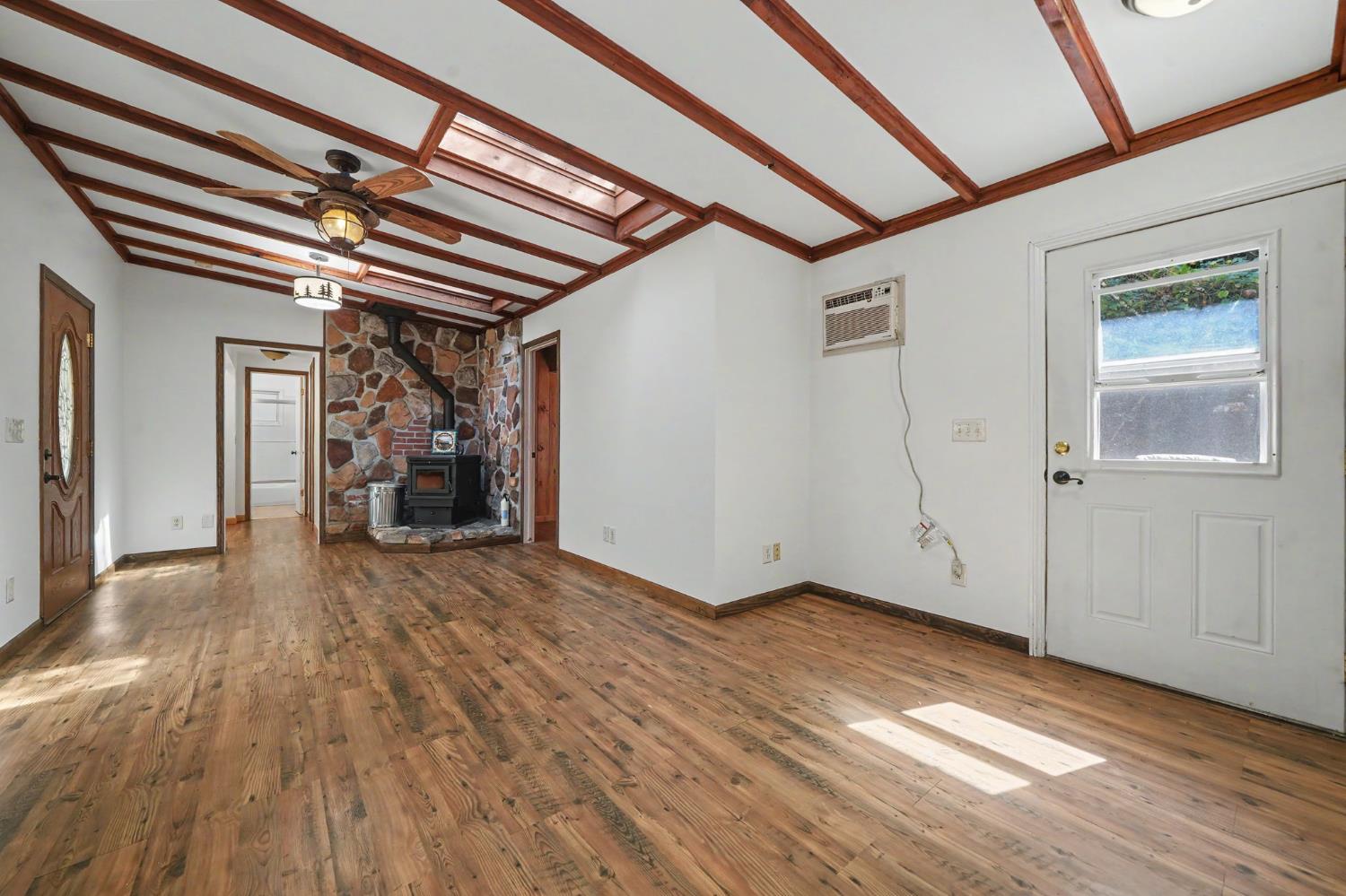 16918 Sutter Creek Road Pine Grove, CA 95665 - Photo 11 of 63 Gallery Image 11