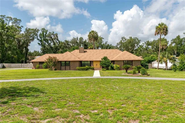$525,000 | 3555 Southwest 24th Avenue Road, Ocala, FL 34471