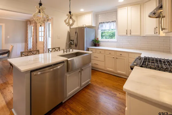$359,000 | 1908 Jarrel Avenue, Tyler, TX 75701