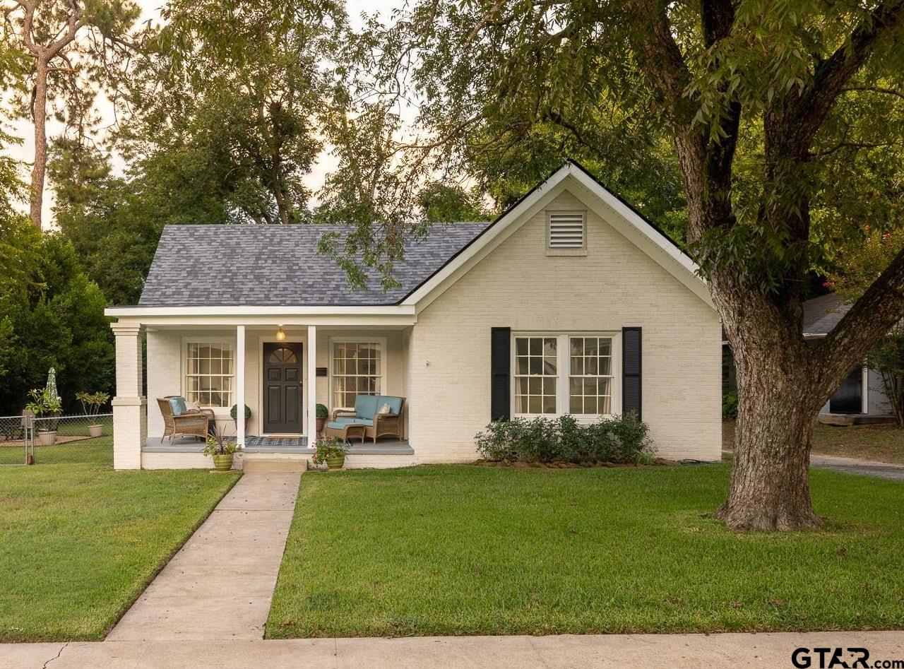 1908 Jarrel Avenue Tyler, TX 75701 - Photo 3 of 39