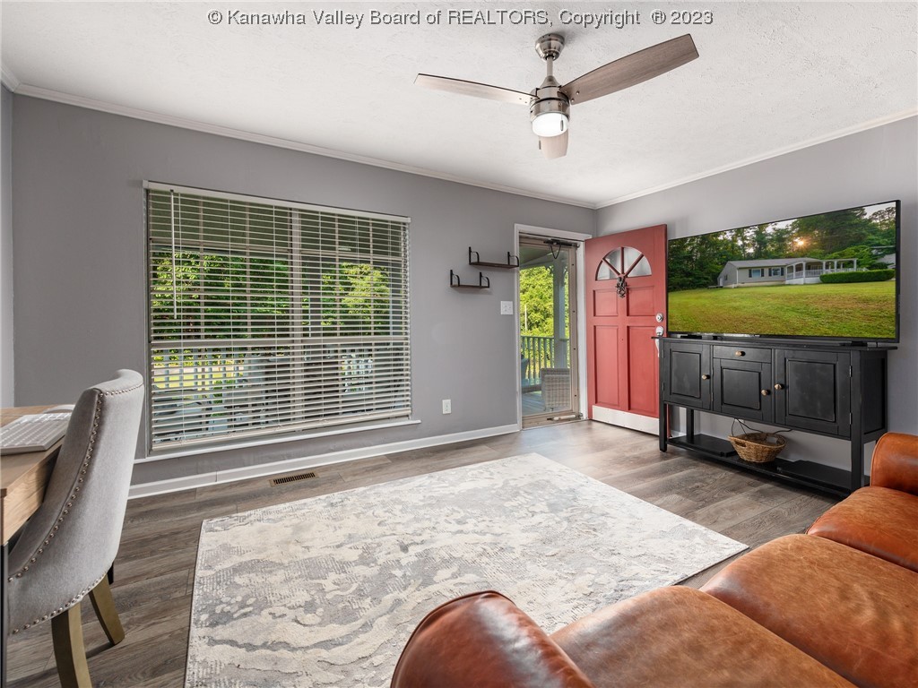 43 Middle Coach Road Hurricane, WV 25526 - Photo 7 of 18 Gallery Image 7