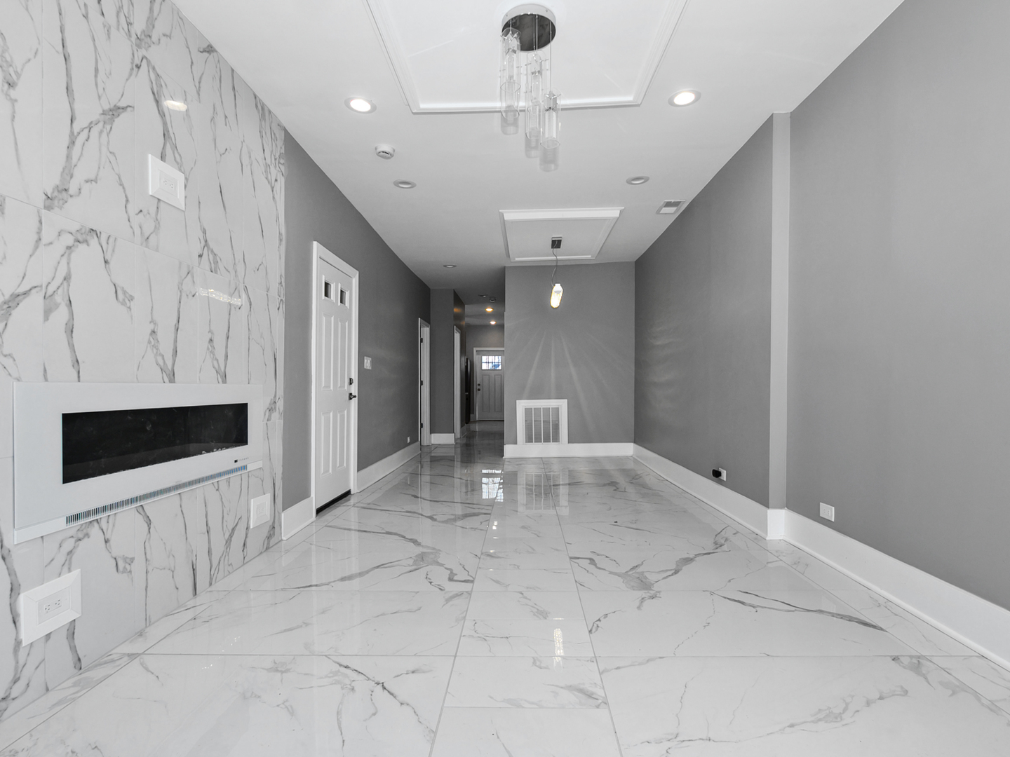 7305 South Sangamon Street Chicago, IL 60621 - Photo 14 of 29 a view of an empty room