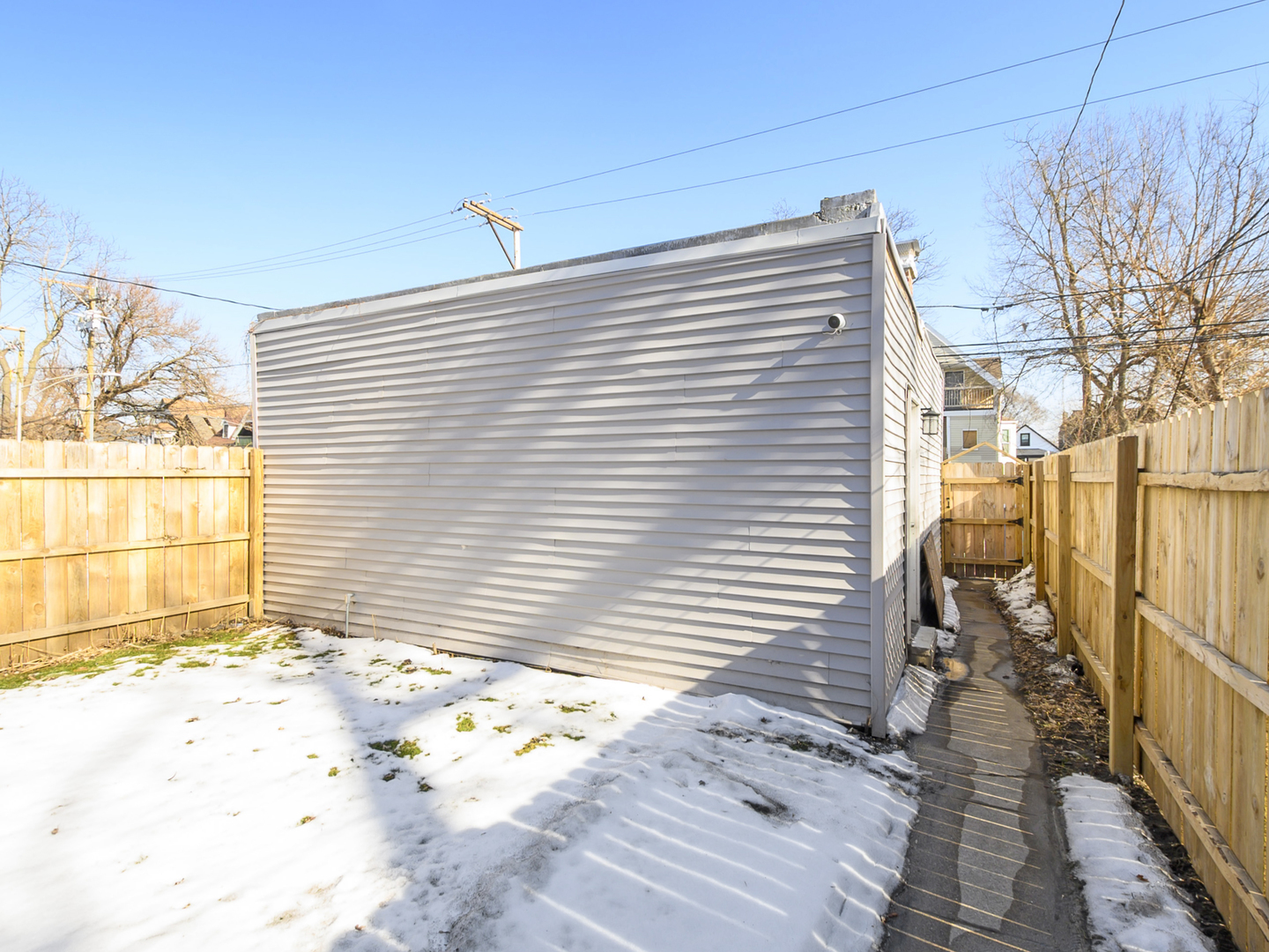 7305 South Sangamon Street Chicago, IL 60621 - Photo 28 of 29 a view of a backyard