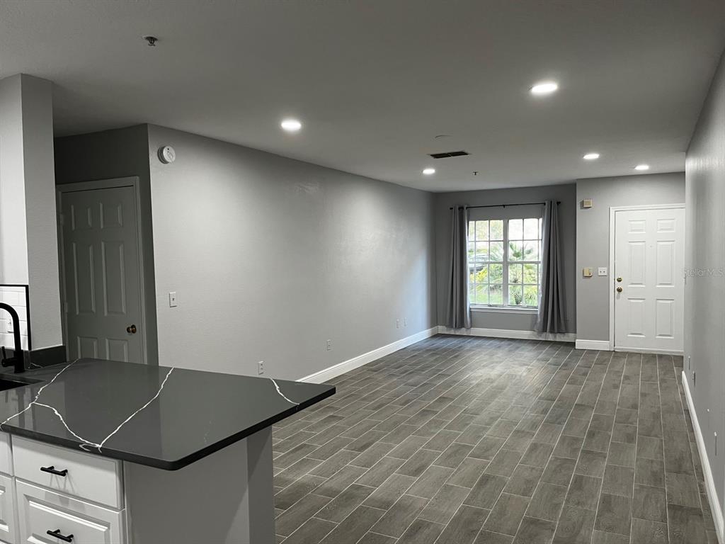 4352 South Kirkman Road, Unit 1203 Orlando, FL 32811 - Photo 6 of 27 Gallery Image 6